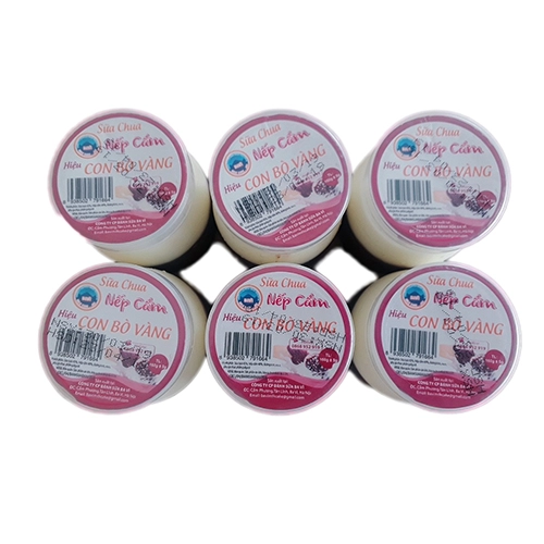 Sữa Chua Nếp Cẩm Con Bò Vàng 160g Sữa Chua Nếp Cẩm Con Bò Vàng 160g